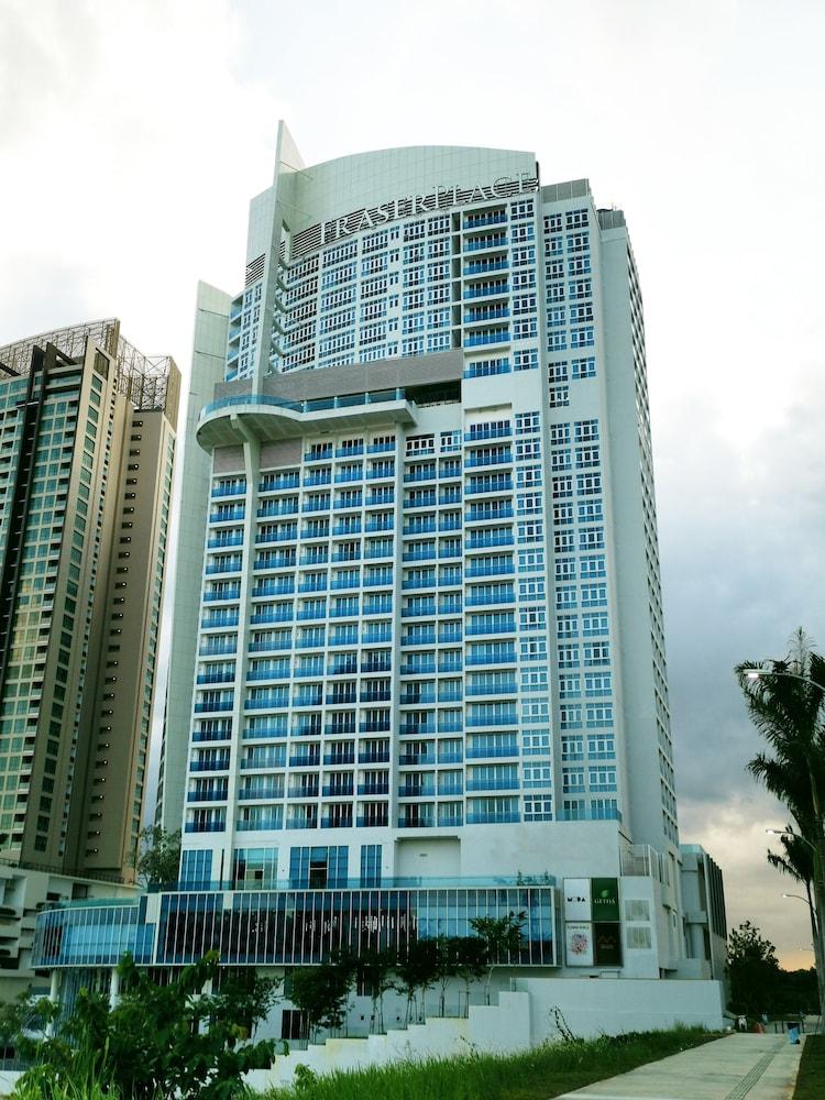 Fraser Place Puteri Harbour Nusajaya  Eksteriør bilde The hotel in 2015