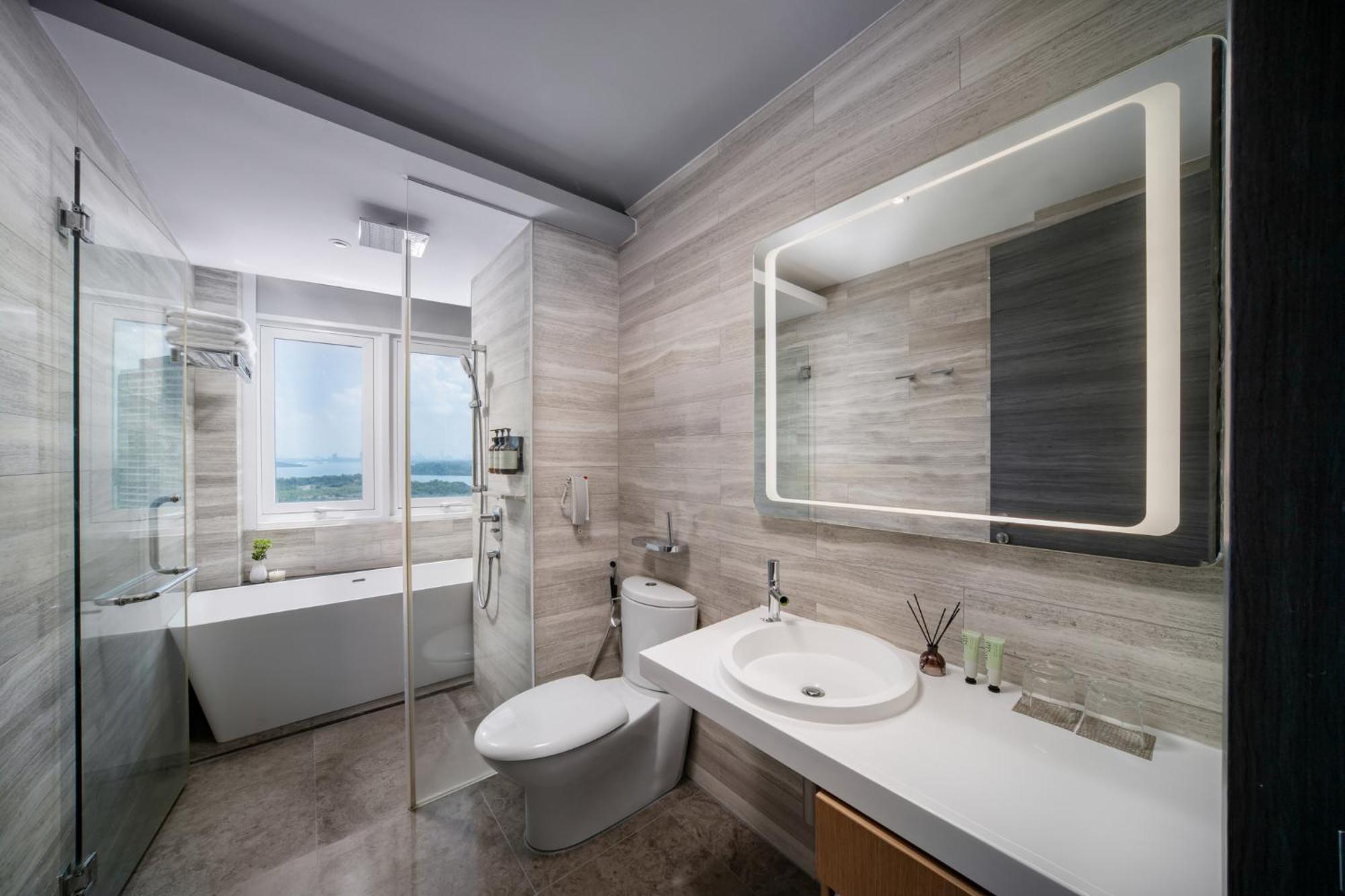 Fraser Place Puteri Harbour Nusajaya  Eksteriør bilde Bathroom