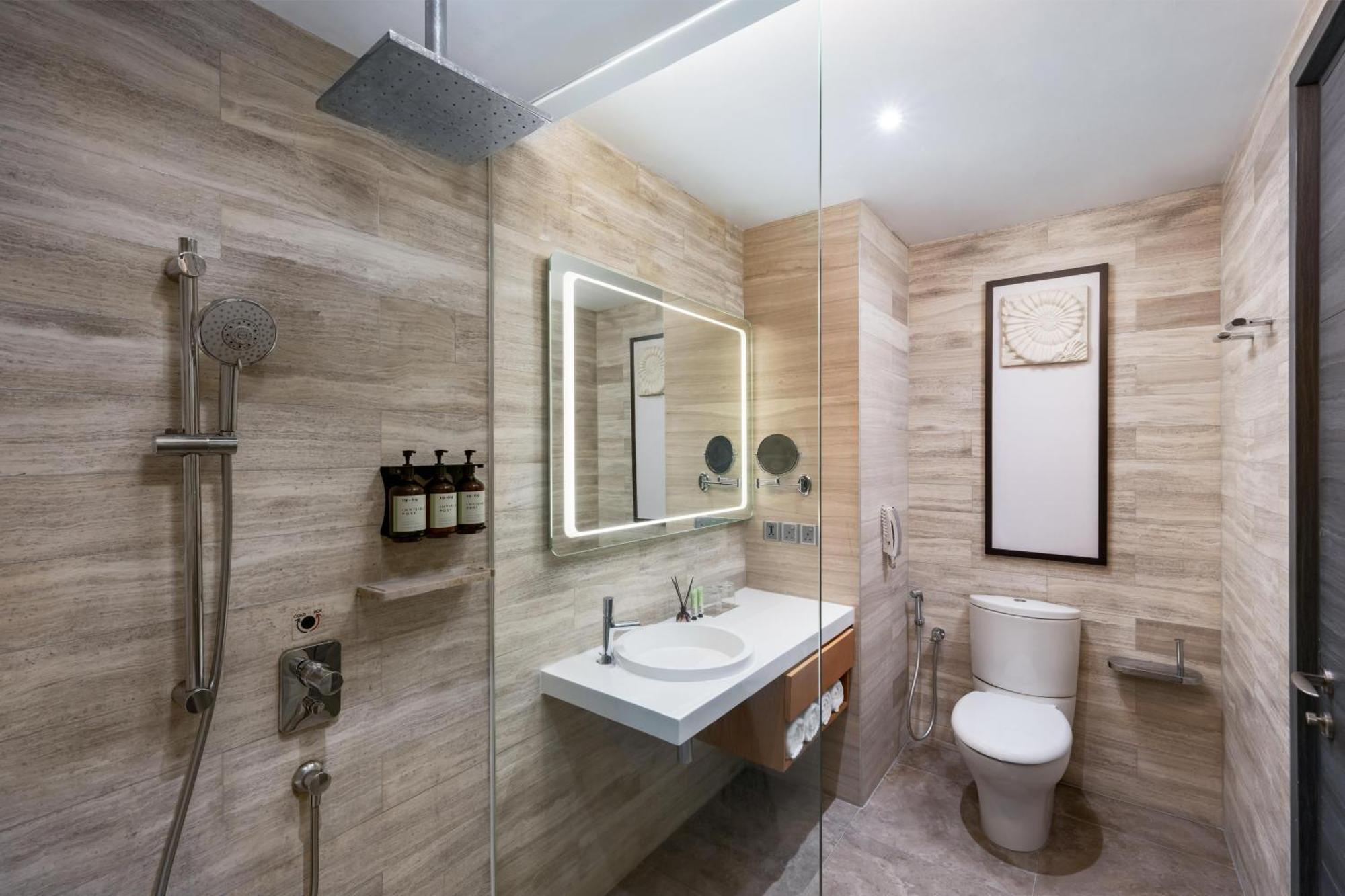Fraser Place Puteri Harbour Nusajaya  Eksteriør bilde Bathroom